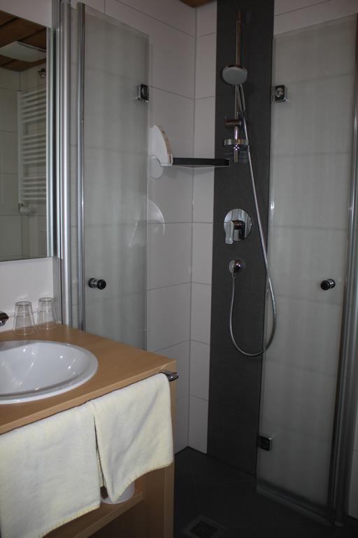 Hotel Central Эрланген Экстерьер фото